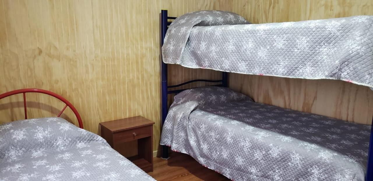 Cabanas P Y R Los Canelos Hornopiren Exteriör bild